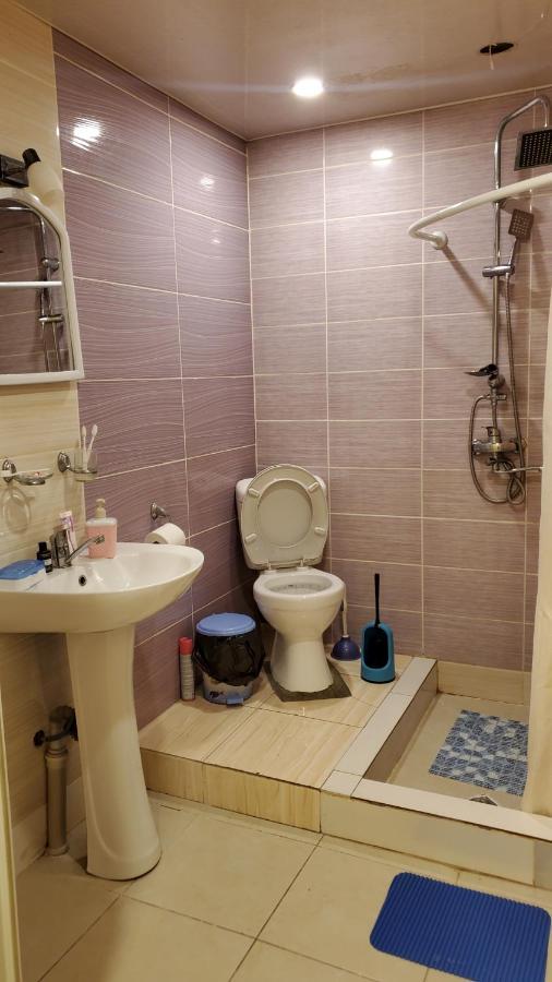 Sunny Hostel Тбилиси Екстериор снимка