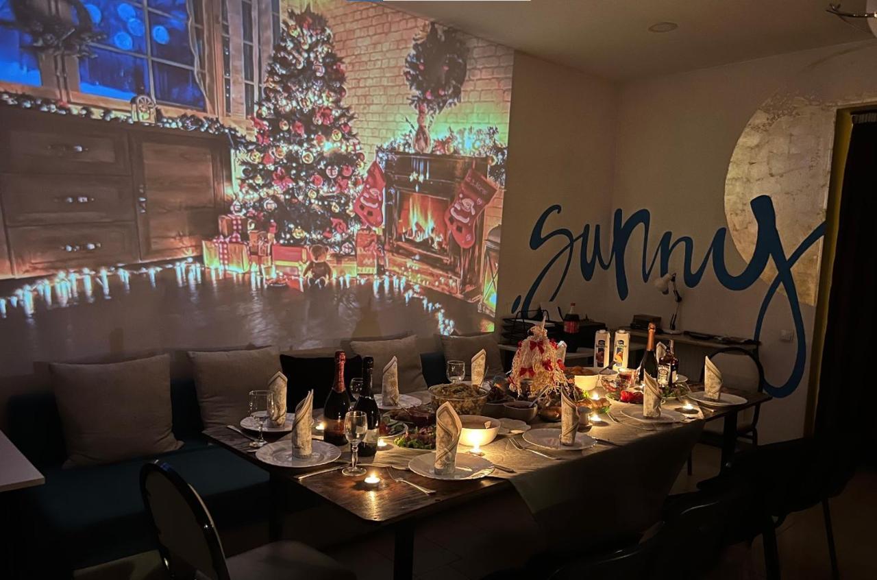 Sunny Hostel Тбилиси Екстериор снимка