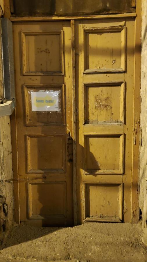 Sunny Hostel Тбилиси Екстериор снимка